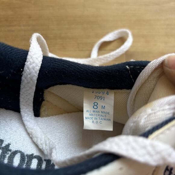 ETONIC Retro 7091 Metal SPIKED GOLF SHOES WHITE Pinstripe LEATHER UPPER MENS 8 M - Picture 10 of 10